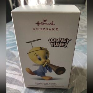 Hallmark Looney Tunes “Tweety” Christmas Angel Ornament - 2018